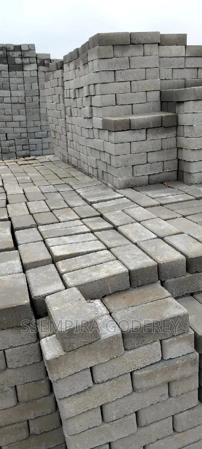 Quality Coloured Pavers in Black and Red Colours