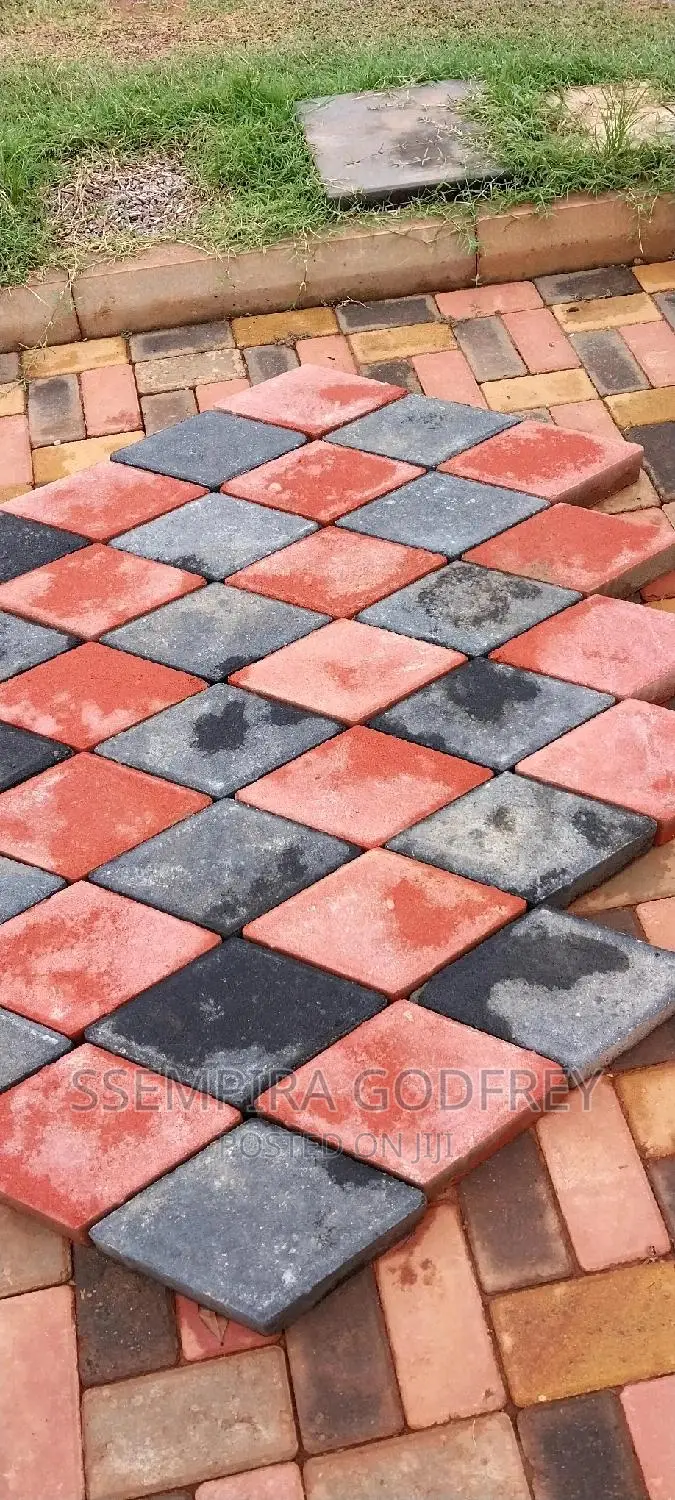 Quality Coloured Pavers in Black and Red Colours