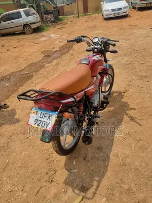 Bajaj CT 110X 2023 Red