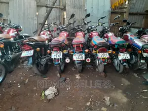 Bajaj CT 110X 2023 Red