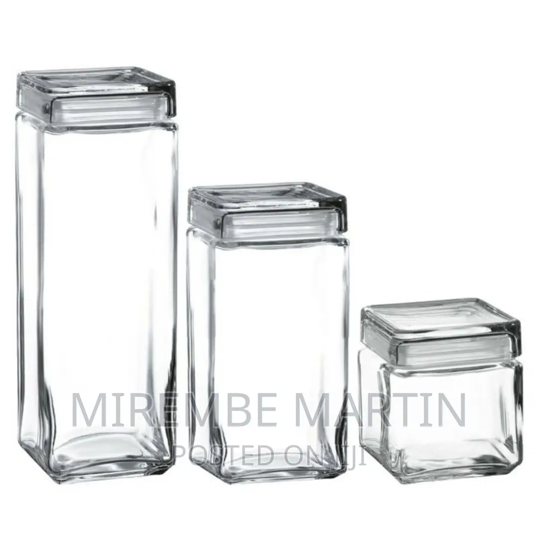 4piece of Transparent Square Acrylic Storage Jars