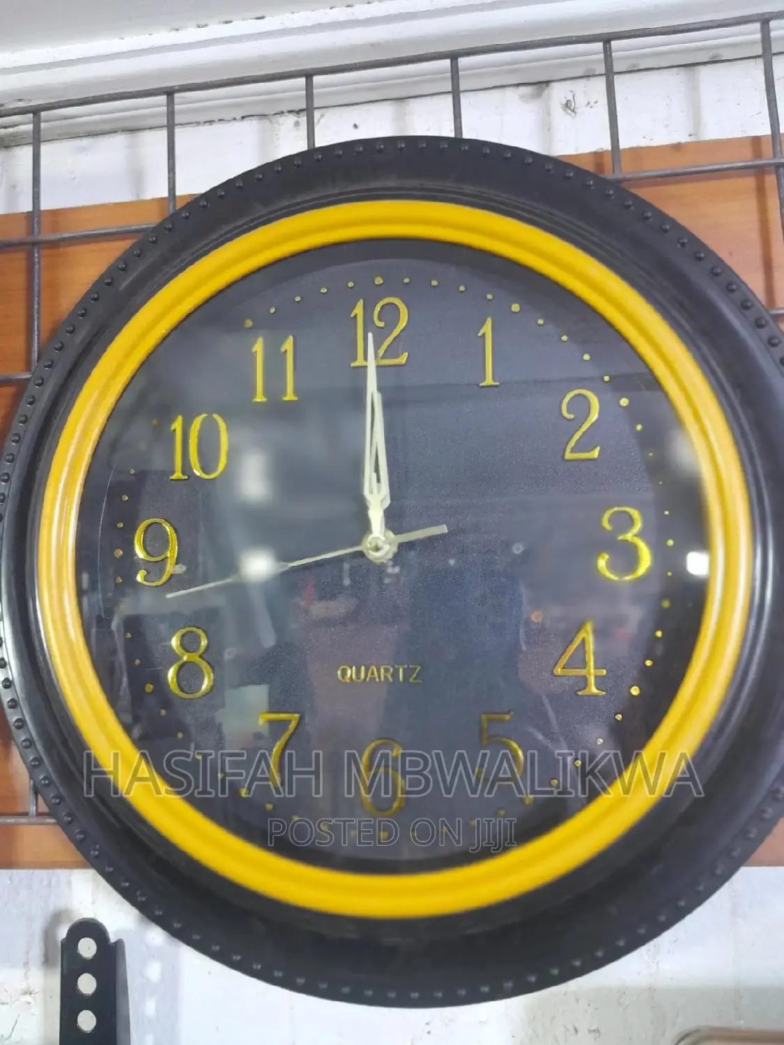 Quartz Circular Wall Clock