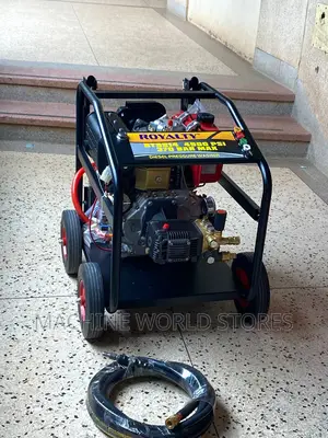 Diesel High Pressure Washer 370bar (4900psi) Royalty Japan