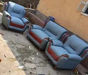 4 Seaters Classic Chairs