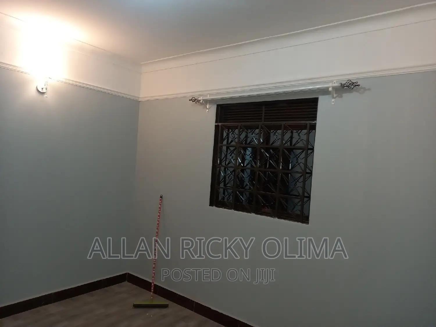 3bdrm Apartment in Private, Lira for sale