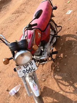 Bajaj Boxer 2022 Red