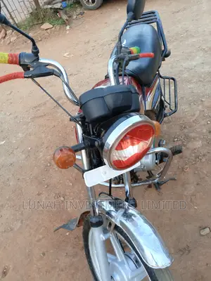 TVS XL 100 2021 Silver