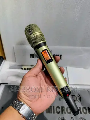 Clear Sound SKM-9000 Sennheiser Digital Microphone System.