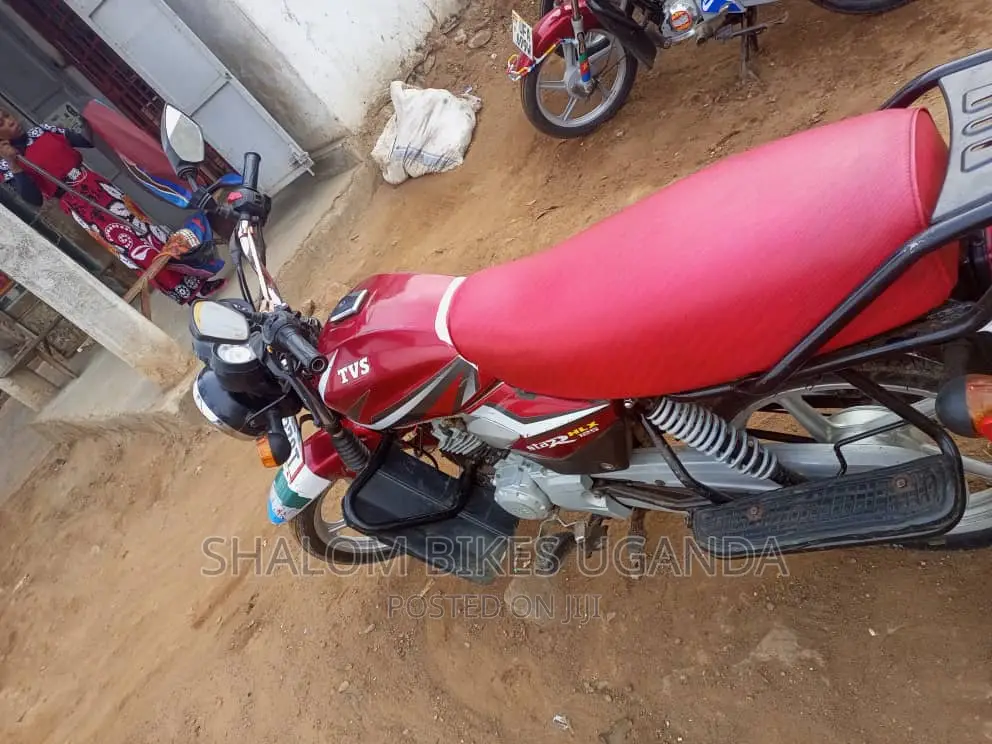 TVS HLX 125 2023 Red