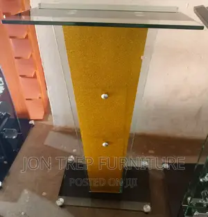 Pull Pit Table
