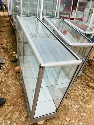 Display Tables With Rollers