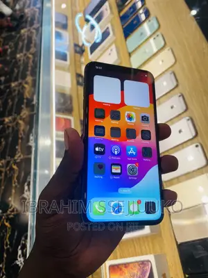 Apple iPhone XS Max 64 GB Black