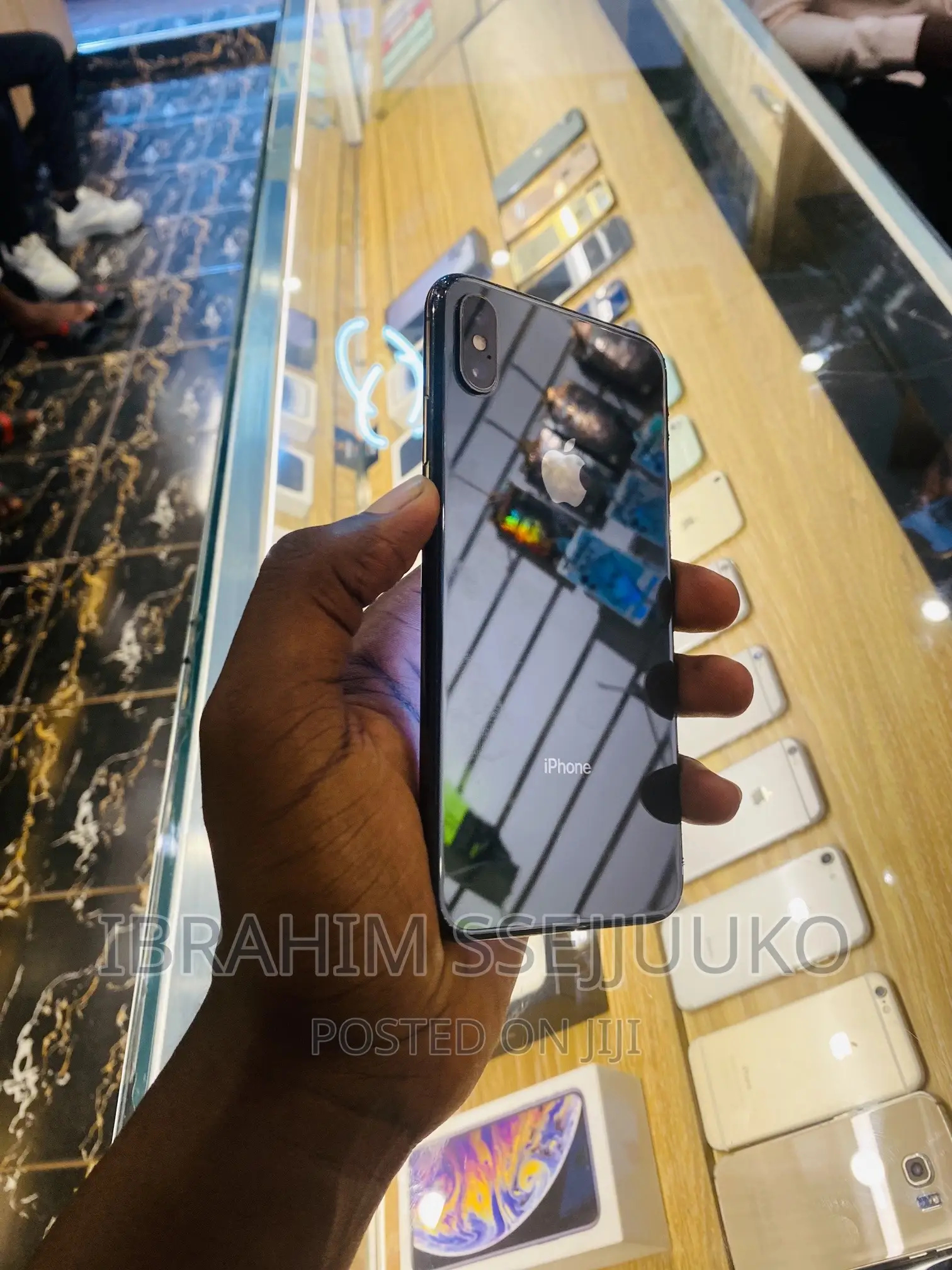 Apple iPhone XS Max 64 GB Black