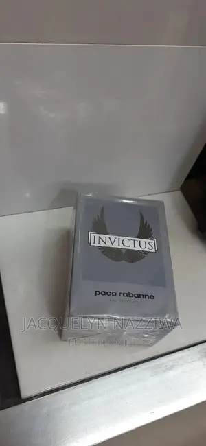 Photo - Invictus Eau De Toilette for Men