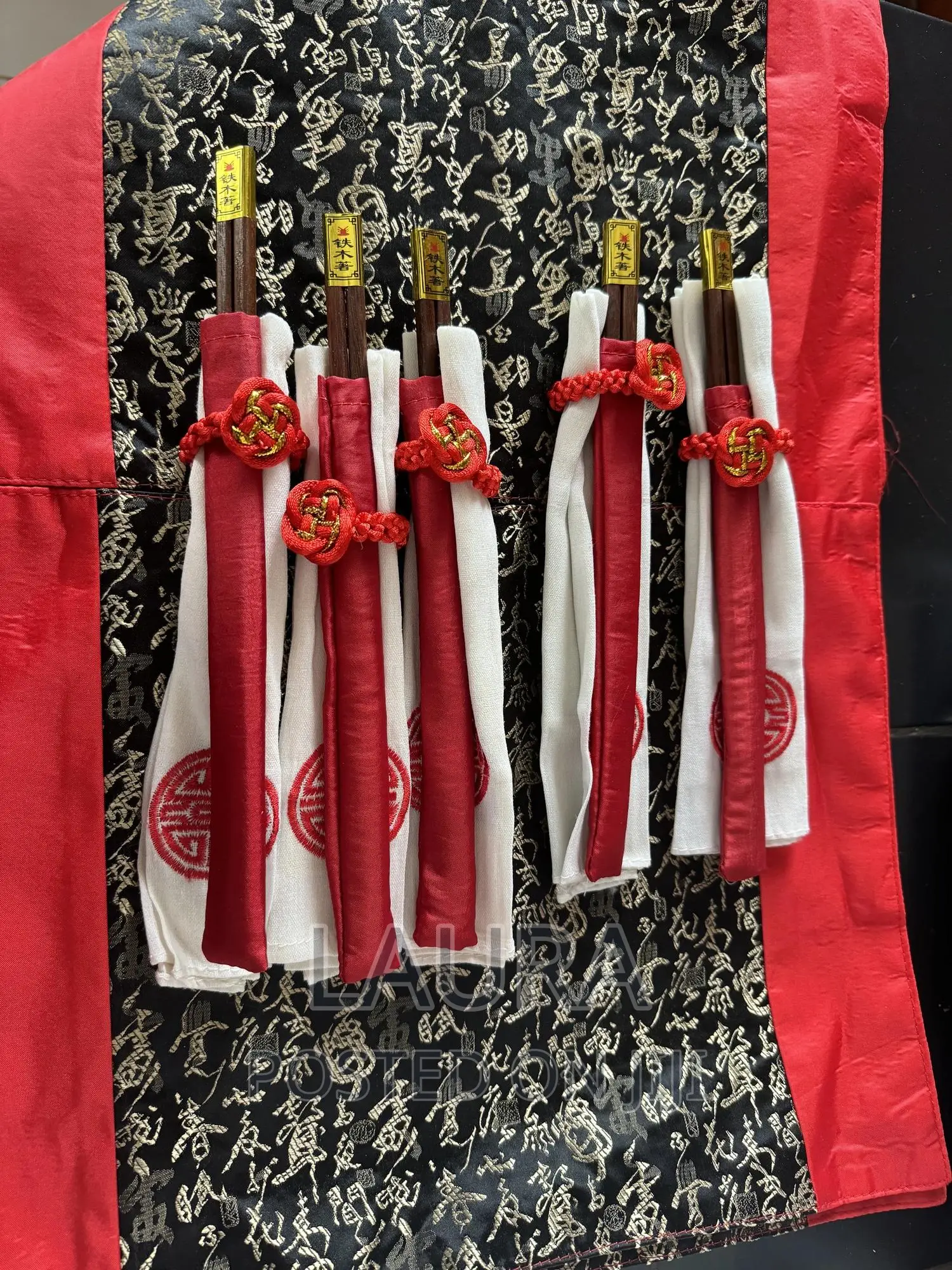 5 Piece Chinese Table Mats With Chopsticks