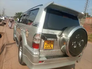 Toyota Land Cruiser Prado 2.7 16V 3dr 1999 Silver