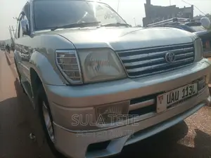 Toyota Land Cruiser Prado 2.7 16V 3dr 1999 Silver