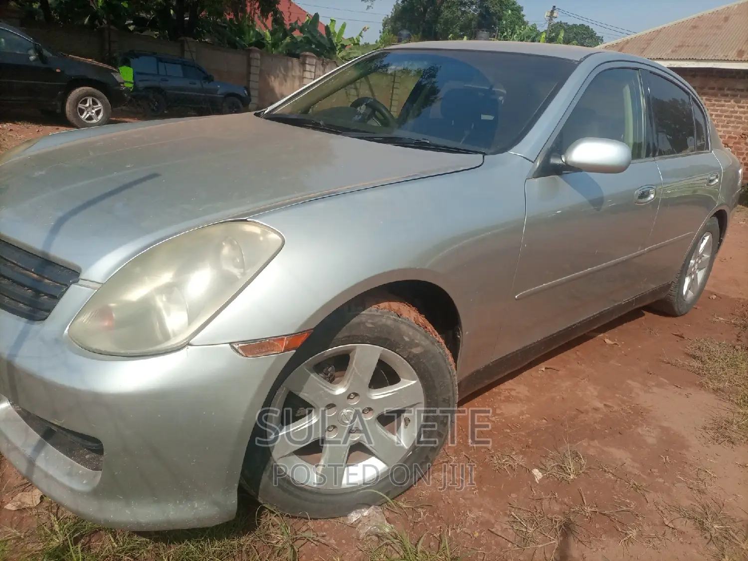 Nissan Skyline 2002 Silver