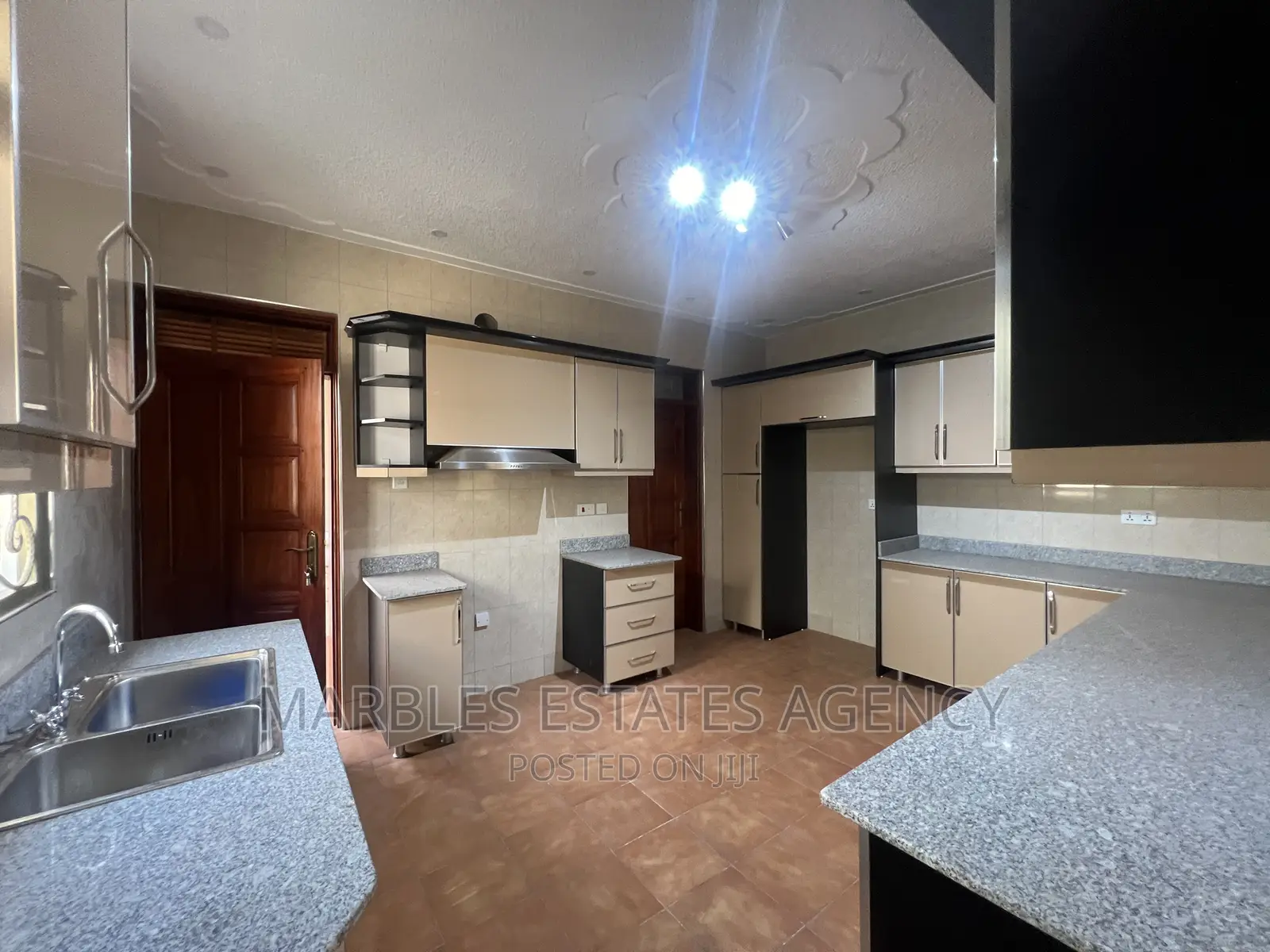 Furnished 6bdrm Duplex in Naguru, Central Division for rent