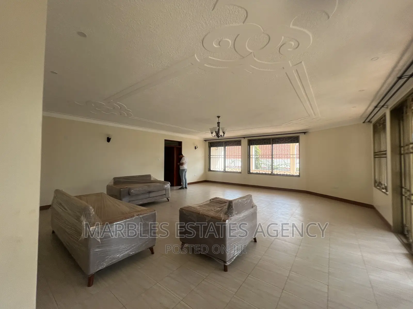 Furnished 6bdrm Duplex in Naguru, Central Division for rent