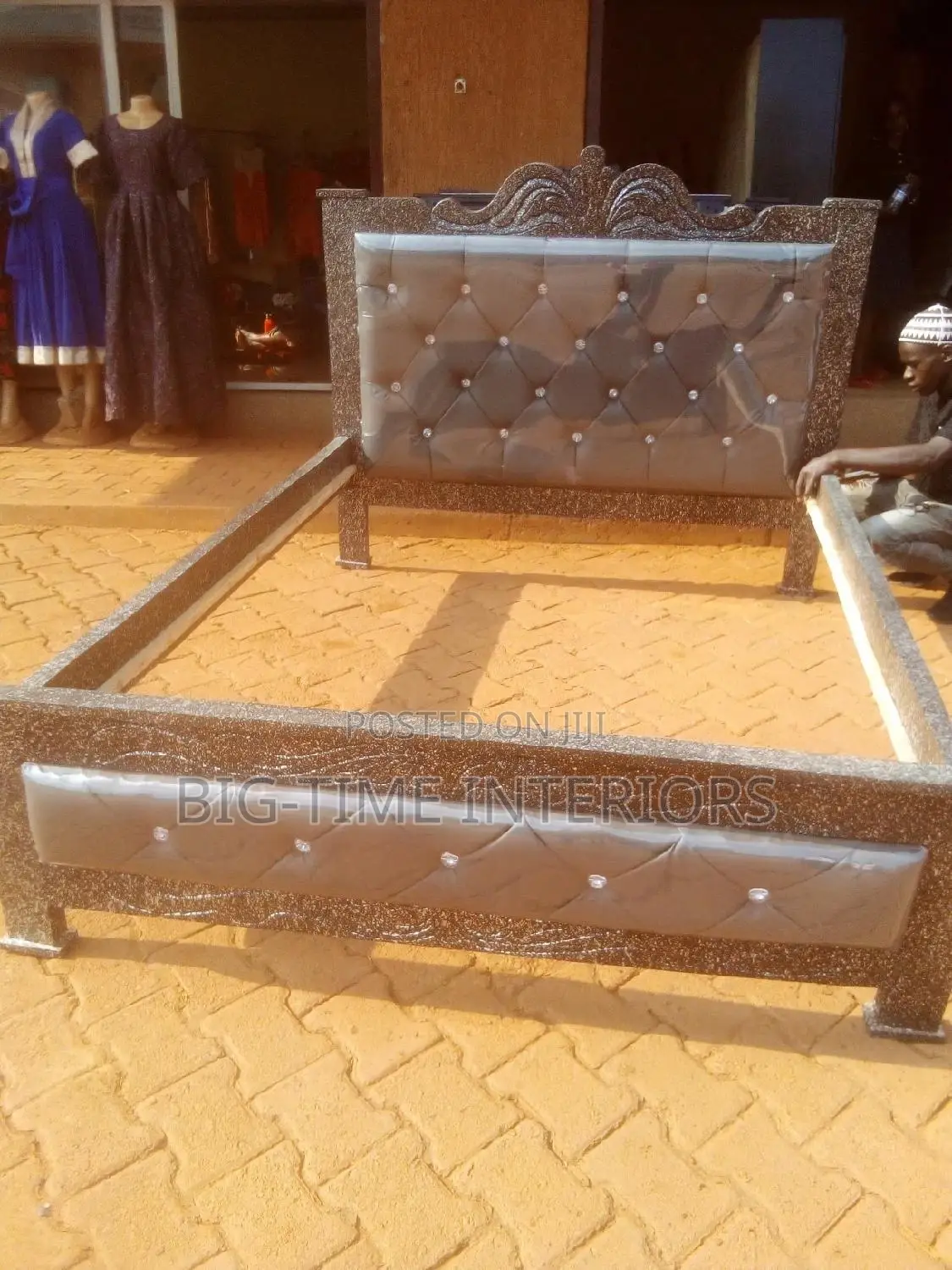 5by6 Leather Bed- Gray