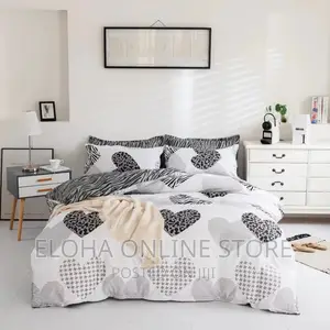 High Quality 5 by 6 Duvets With One Bedsheet ,2 Pillow Cases
