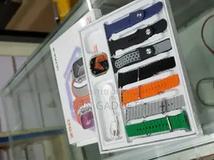 Z50 Ultra Smartwatch With 7 Straps
