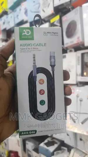 Photo - Aux to USB C