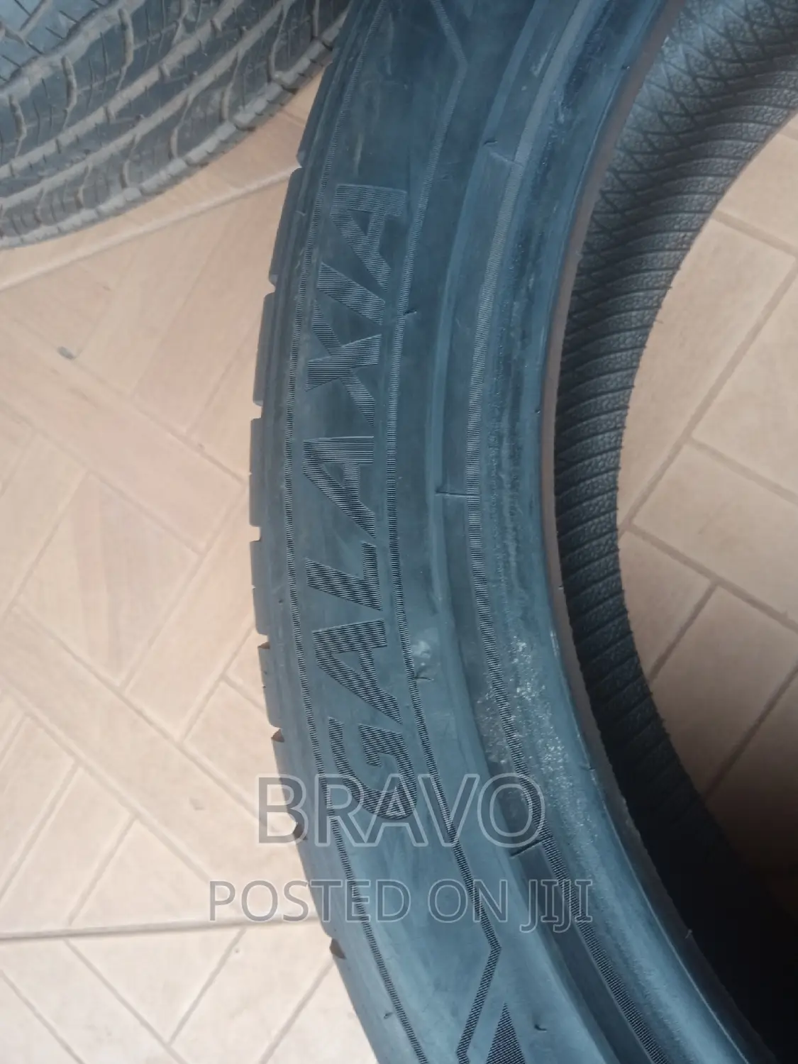 255/45r21 GALAXIA Good Condition.