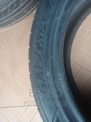 255/45r21 GALAXIA Good Condition.