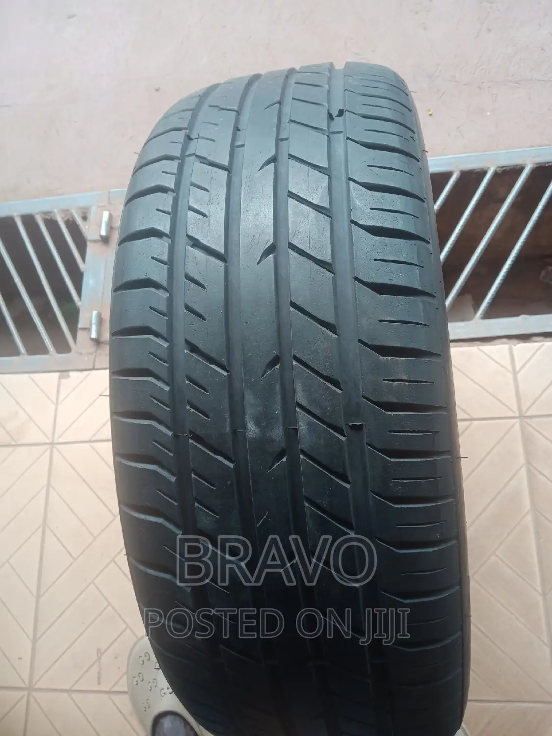 255/45r21 GALAXIA Good Condition.