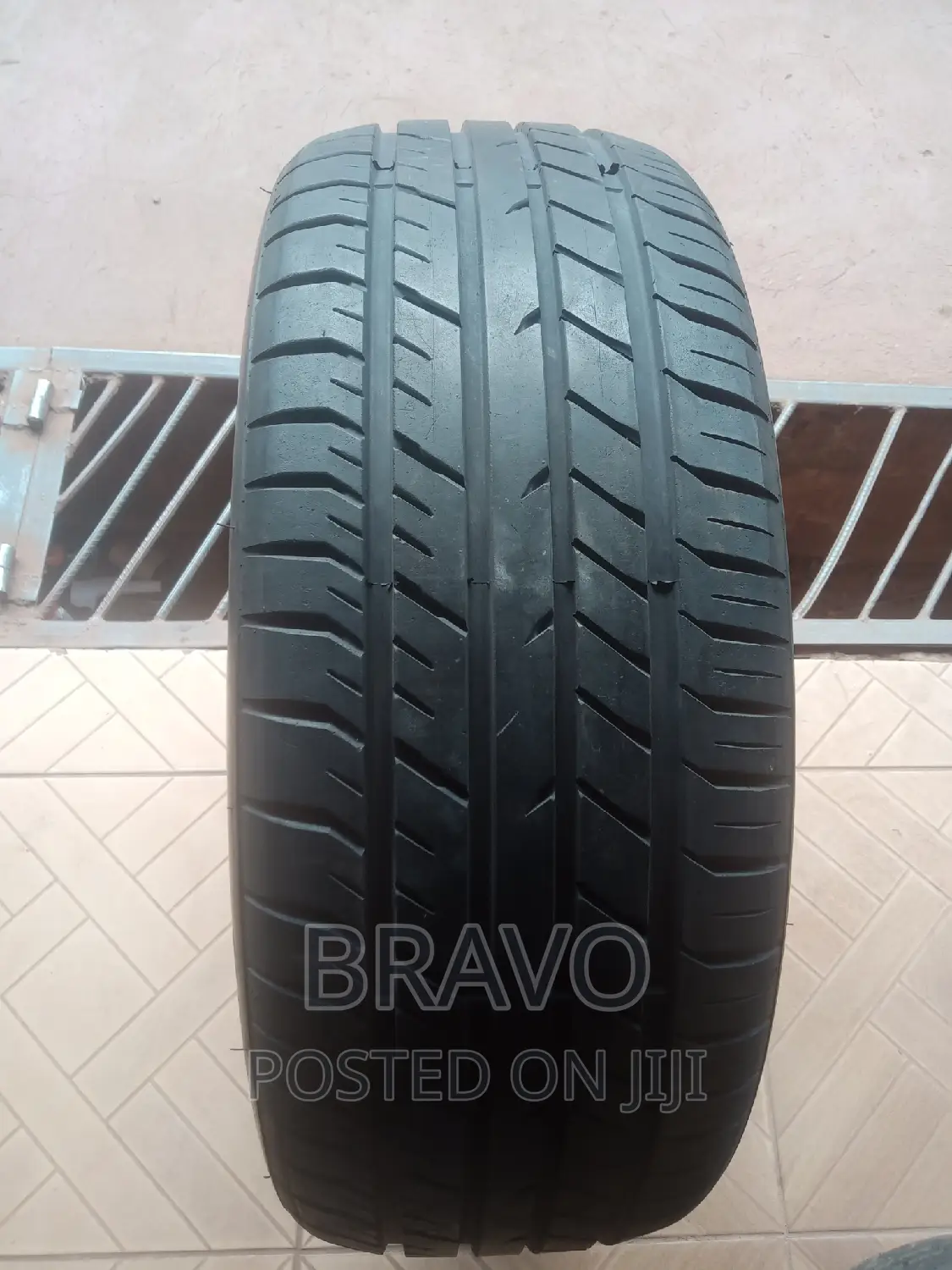255/45r21 GALAXIA Good Condition.