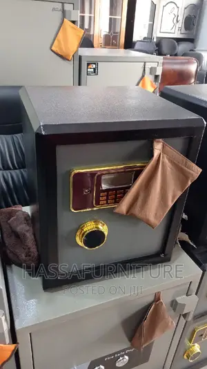 Safe Box Size 55kgs