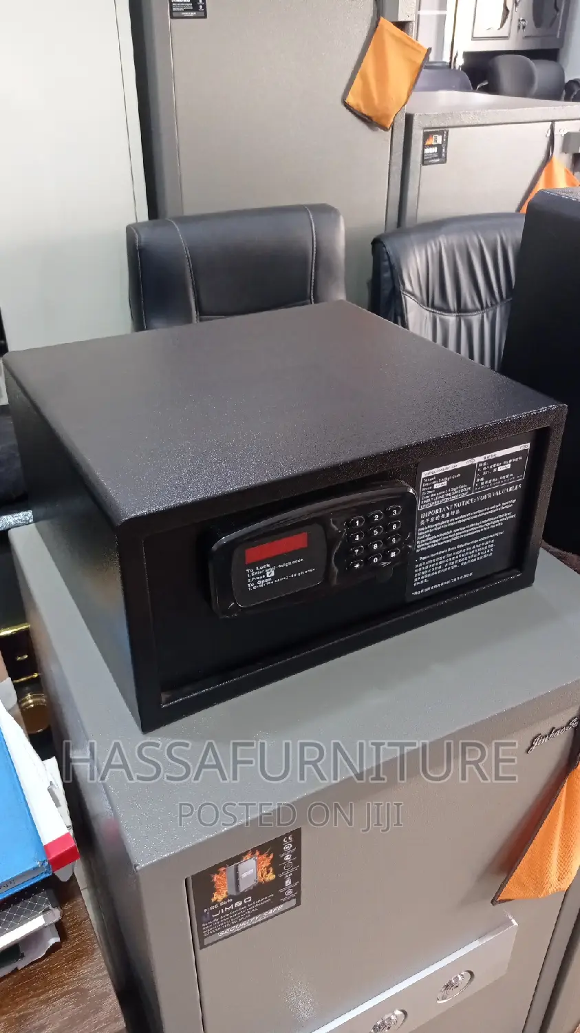 Safe Box Size 55kgs