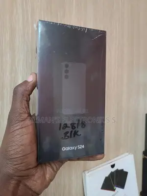 New Samsung Galaxy S24 128 GB Black