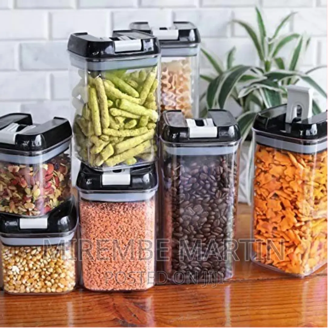 Airtight Food Storage Containers 7-Piece Pantry Organization