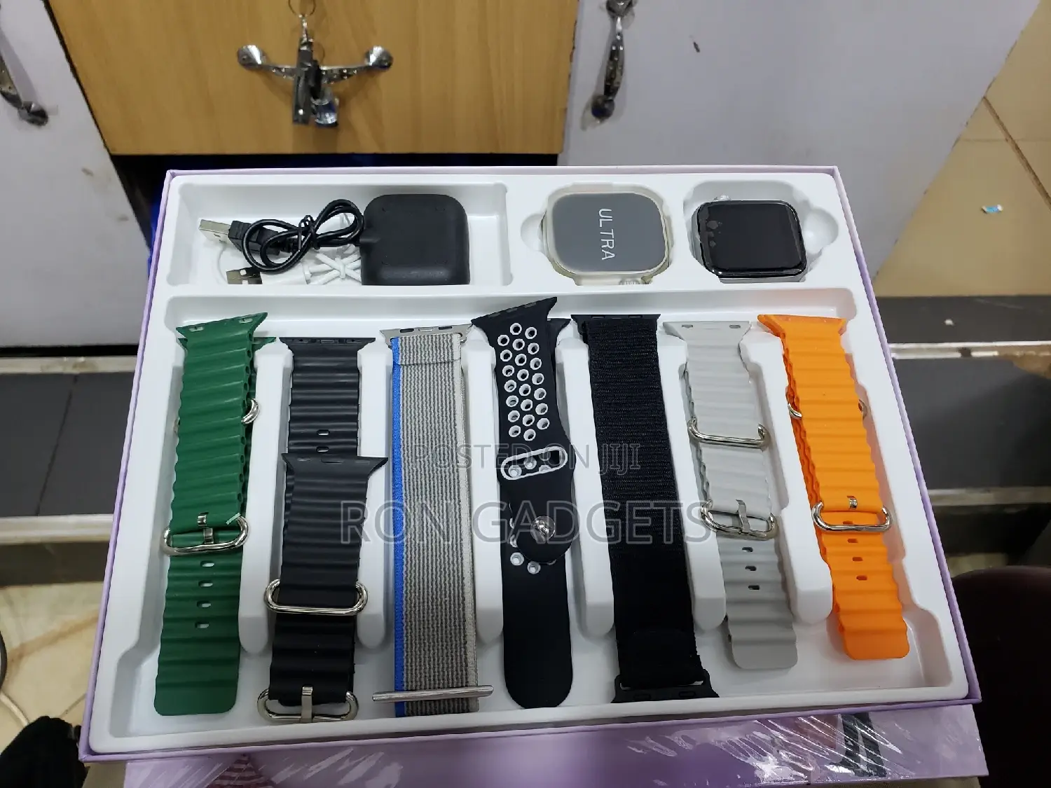 (Series Love) 2 Smartwatches in 1 Pack