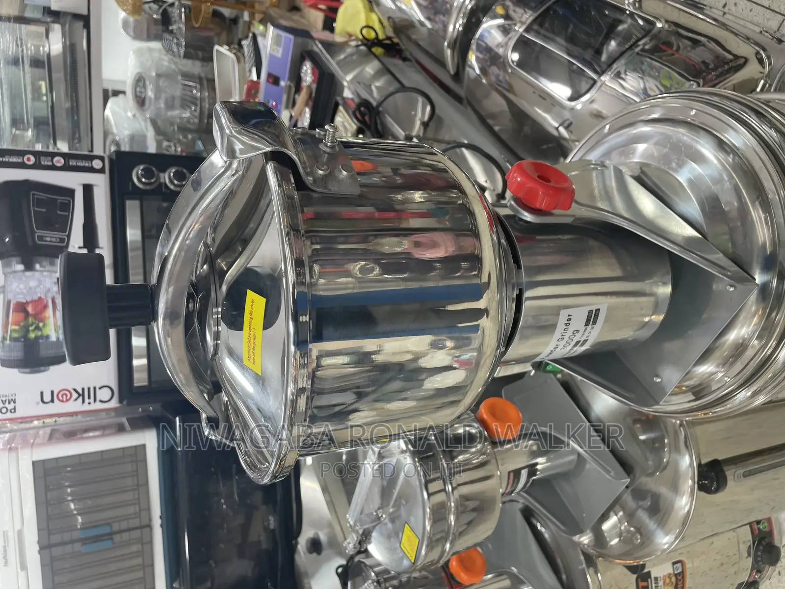 3000A Cereal Grinder With a Capacity of 2kg Per 30mins