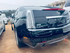 Cadillac CTS Luxury Automatic 2011 Black