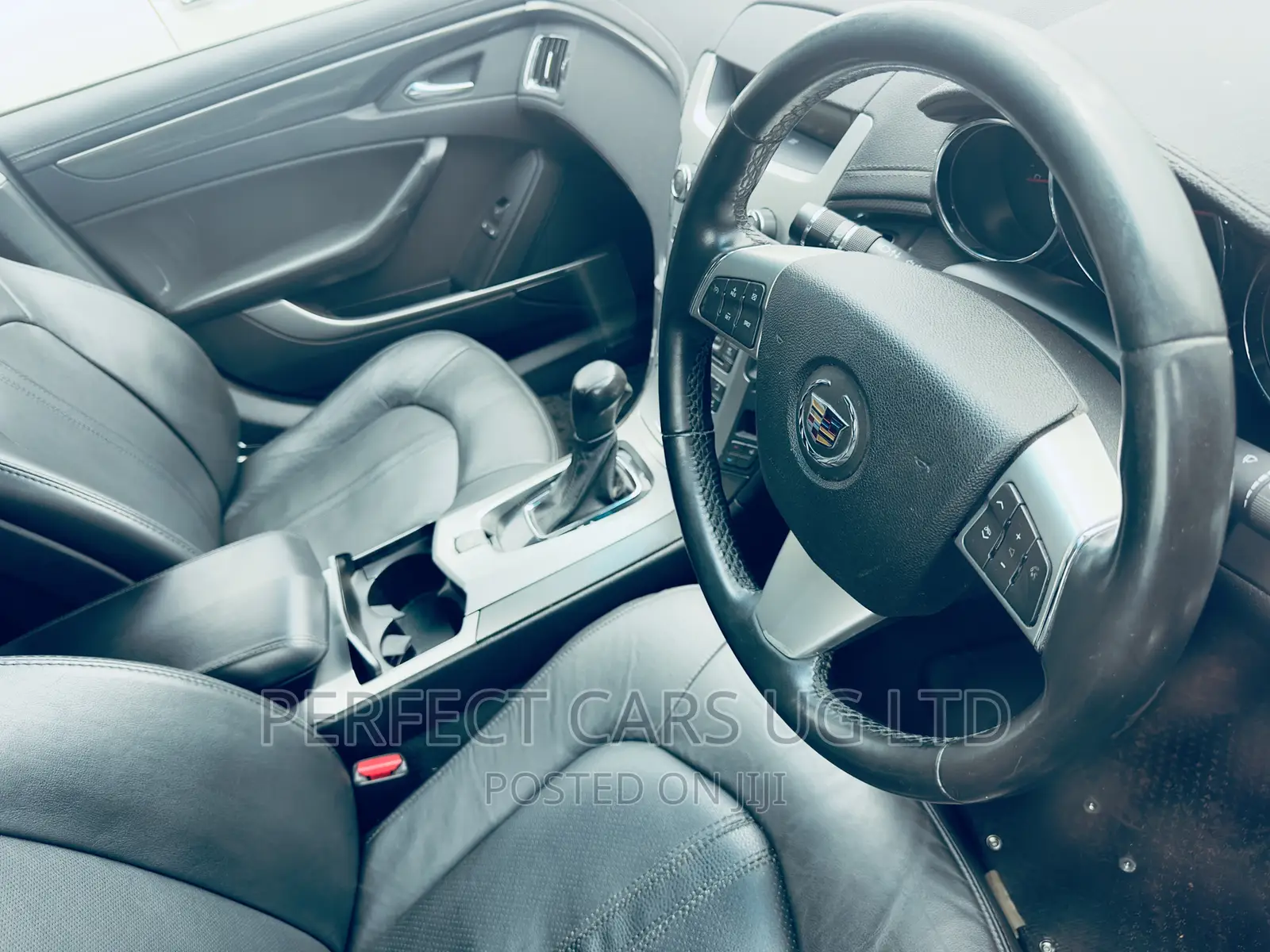 Cadillac CTS Luxury Automatic 2011 Black