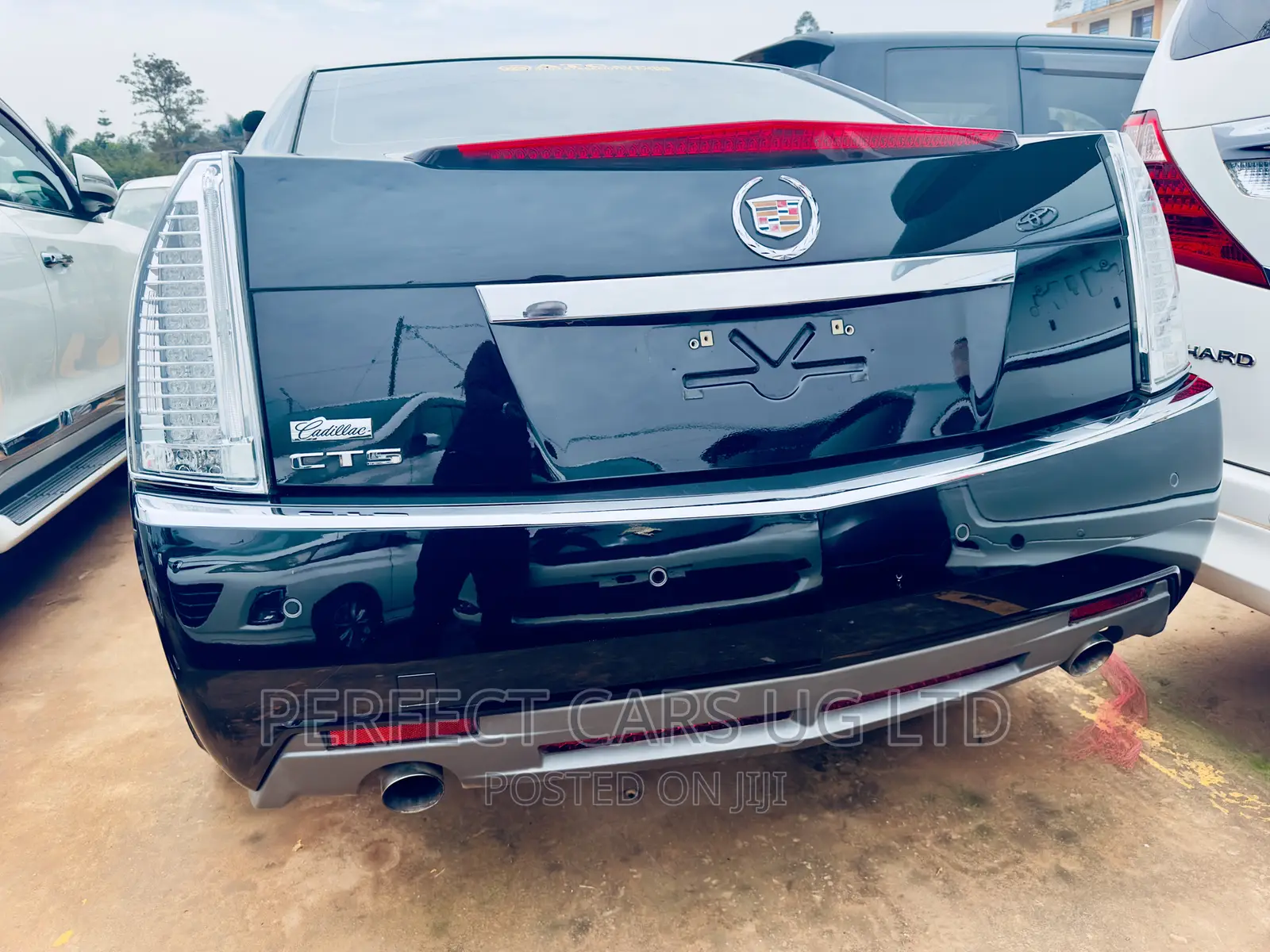 Cadillac CTS Luxury Automatic 2011 Black