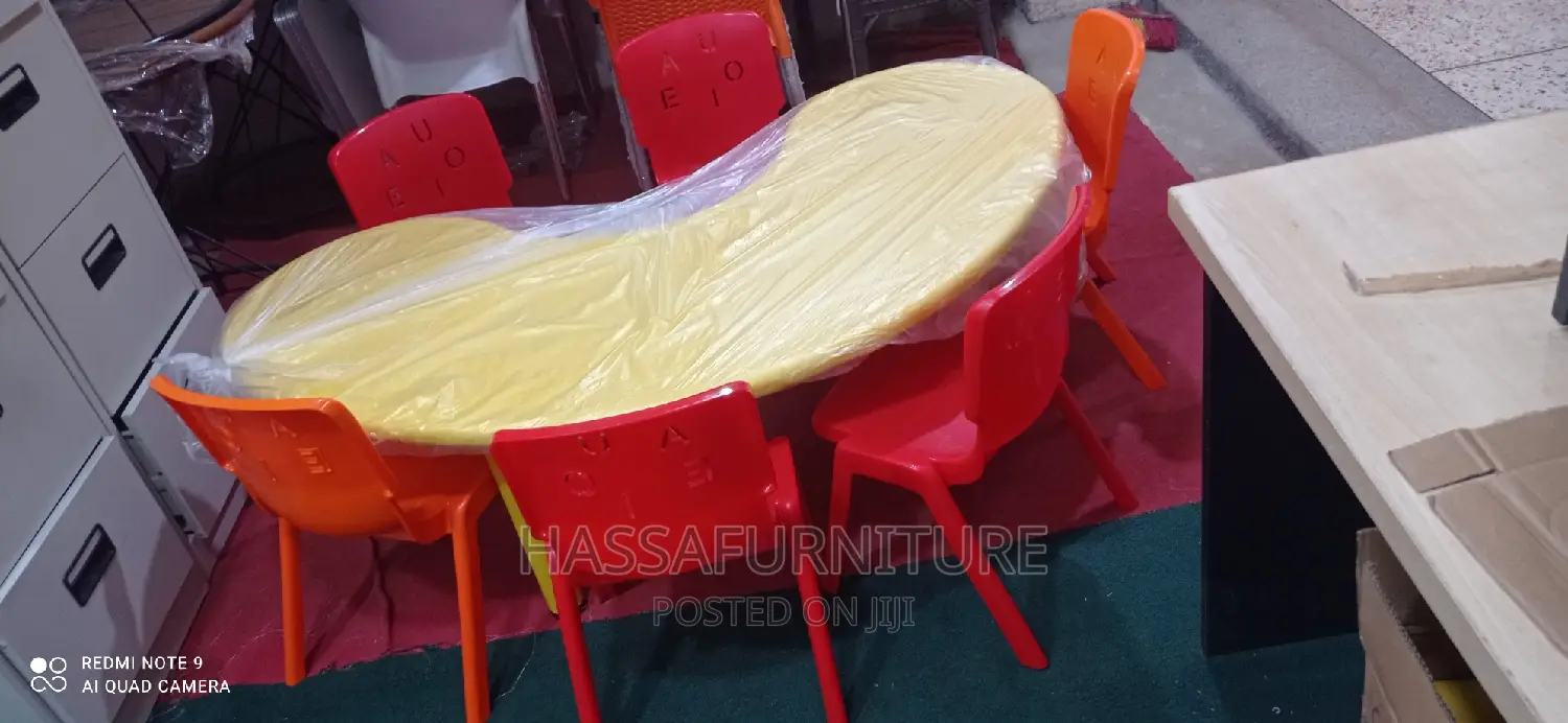 Kids Kindergarten Table With 6chairs
