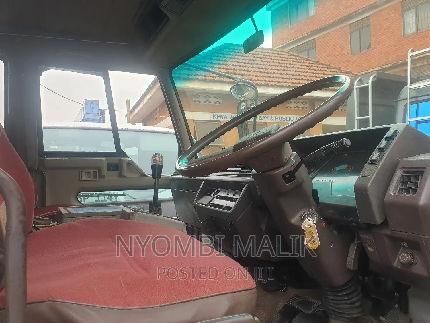 Fuso Fighter Truck