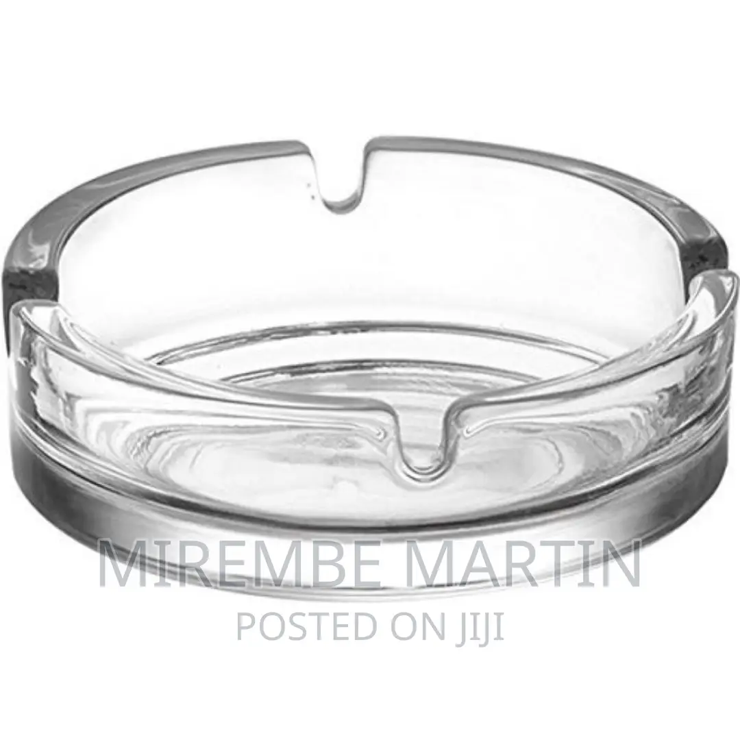 Glass Ashtray for Cigarettes, Portable Decorative