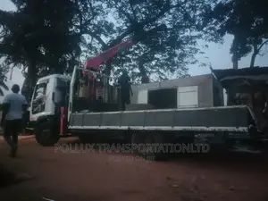 Crane Trucks for Hire
