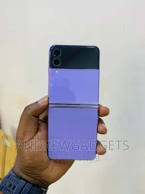 Samsung Galaxy Z Flip 3 128 GB Purple