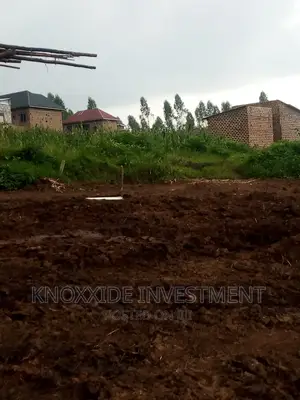 Plot for Sale 100x50ft at 20m Ugx Sentema Town Bukugulu