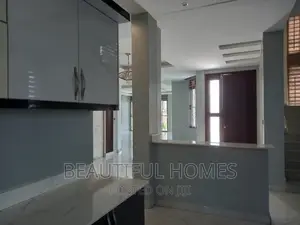 Furnished 6bdrm Duplex in Kira Town for sale