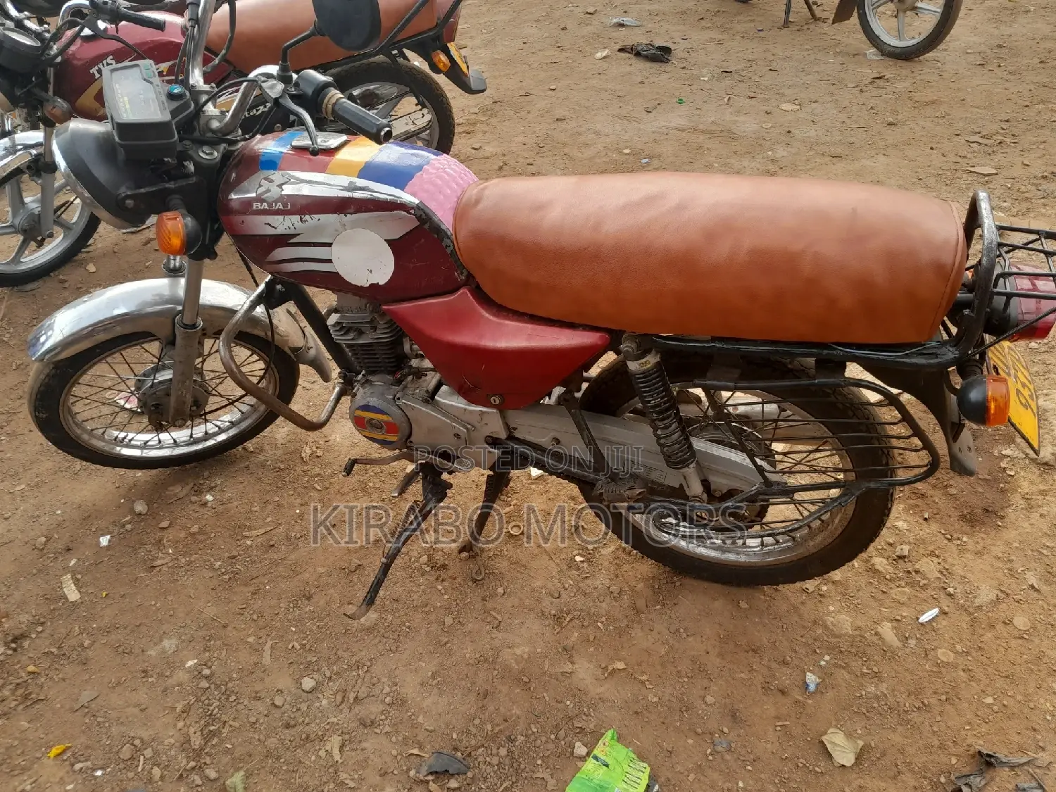 Bajaj Boxer 100 2018 Red