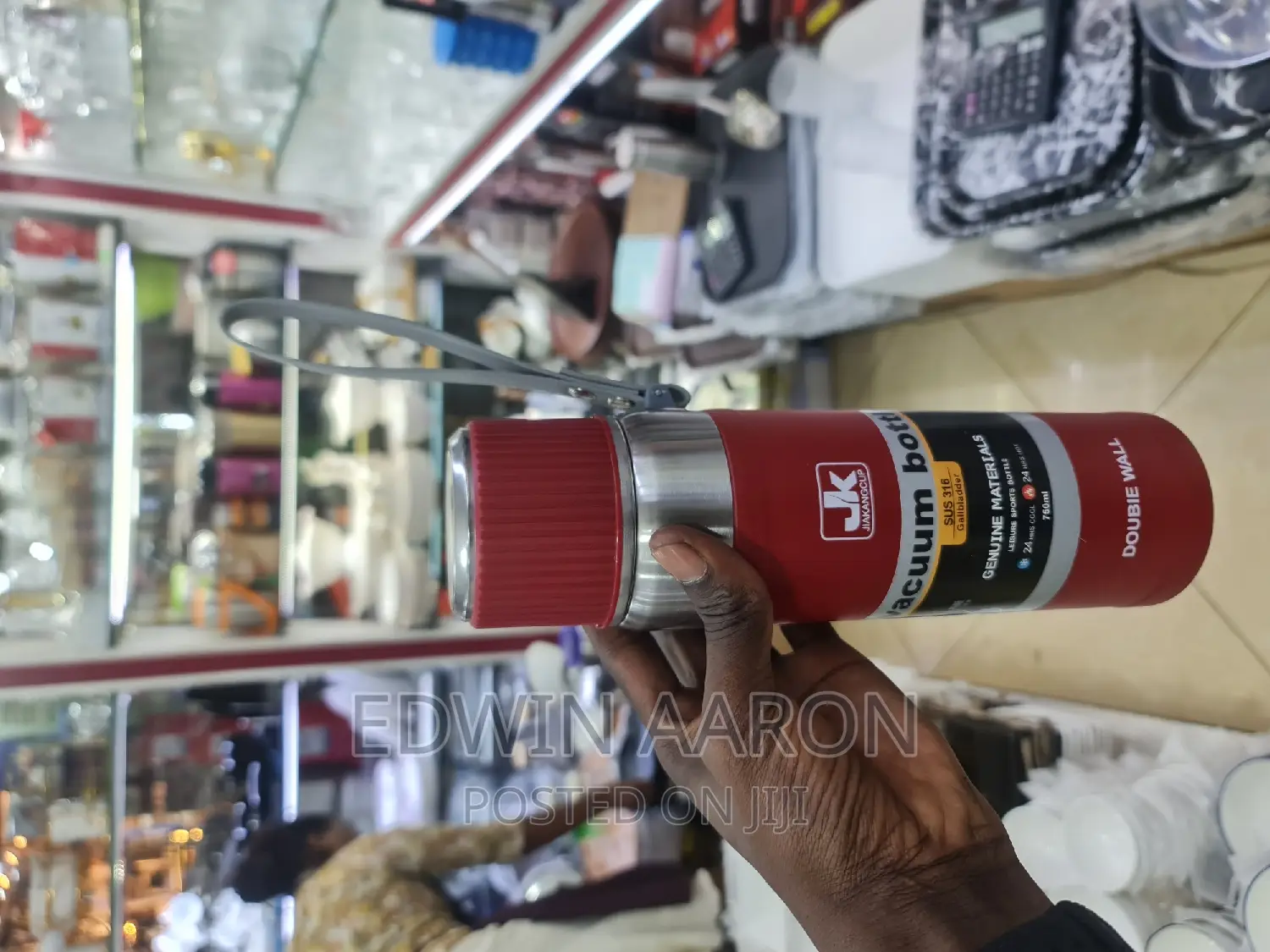 Insulated Double Wall Vacuum Bottle 750mls